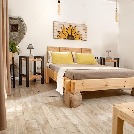 B&B Les Chambres Rooms & Suite Санта Тереза Галура Екстериор снимка