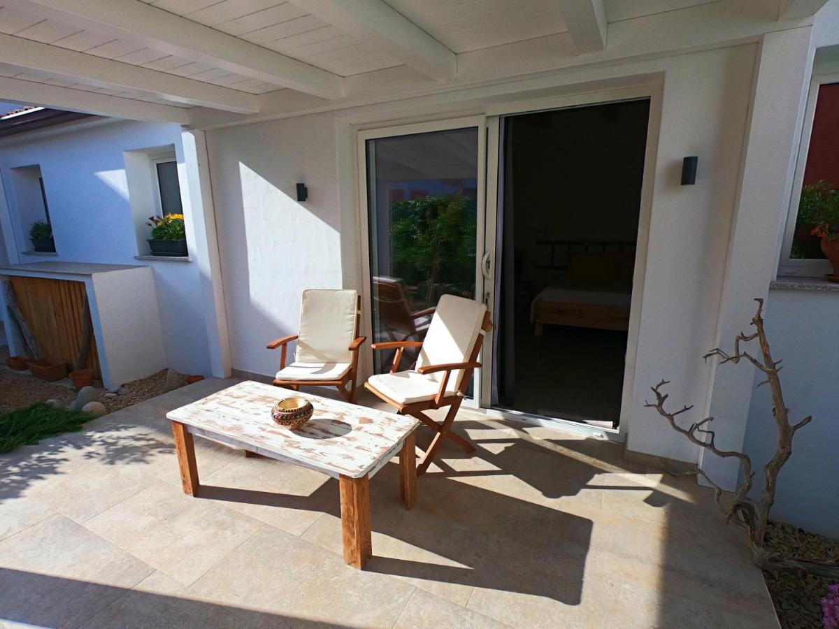 B&B Les Chambres Rooms & Suite Санта Тереза Галура Екстериор снимка